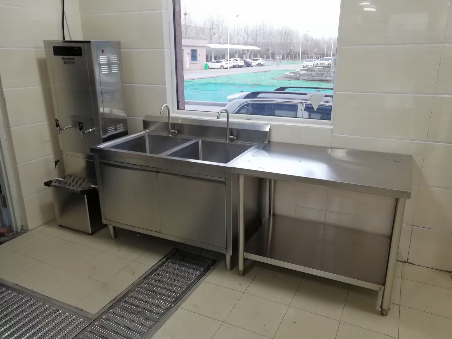 阿拉尔市学校食堂厨房设备商用厨具 - 方案